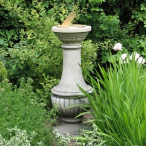 cast-stone-plinths-pedestals-acanthus-cast-stone